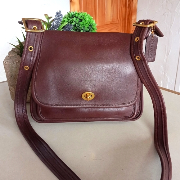 Coach Legacy, 1990's, #9061 Rambler in Mahogany - Picture 2 of 16